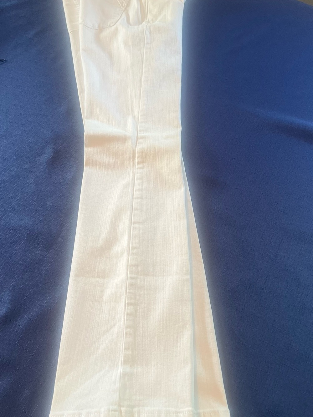 Apt. 9 White Flare Wide-Leg Jeans
